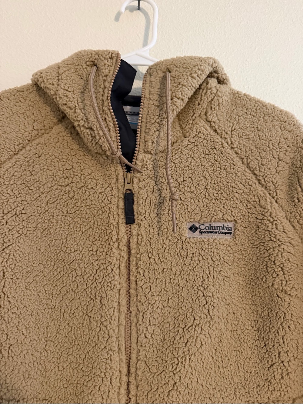 Women's Columbia CSC Sherpa Fleece
Hooded Jacket - Picture 4 of 6
